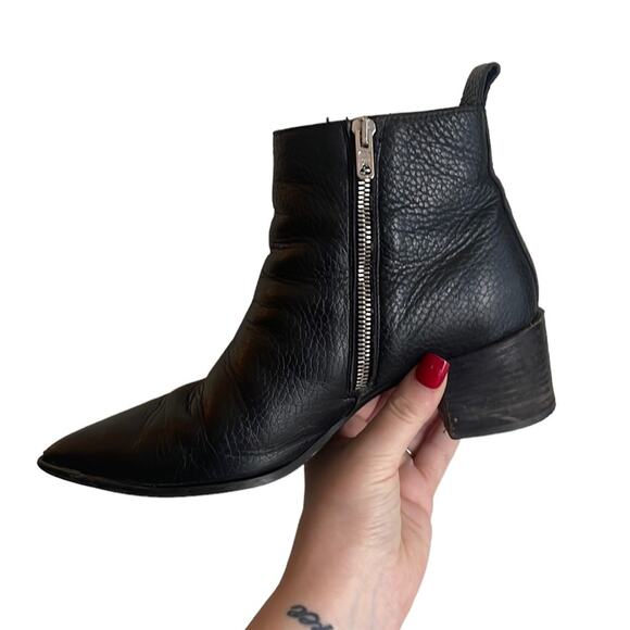 Everlane The Boss Boot Black Leather - Picture 2 of 16